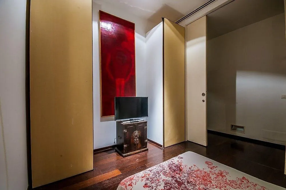 Delsi Luxury Apartment Rome Italy