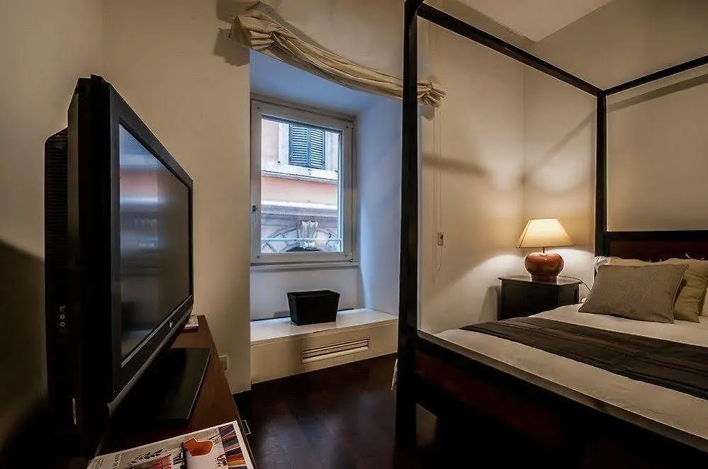 Delsi Luxury Apartment Rome